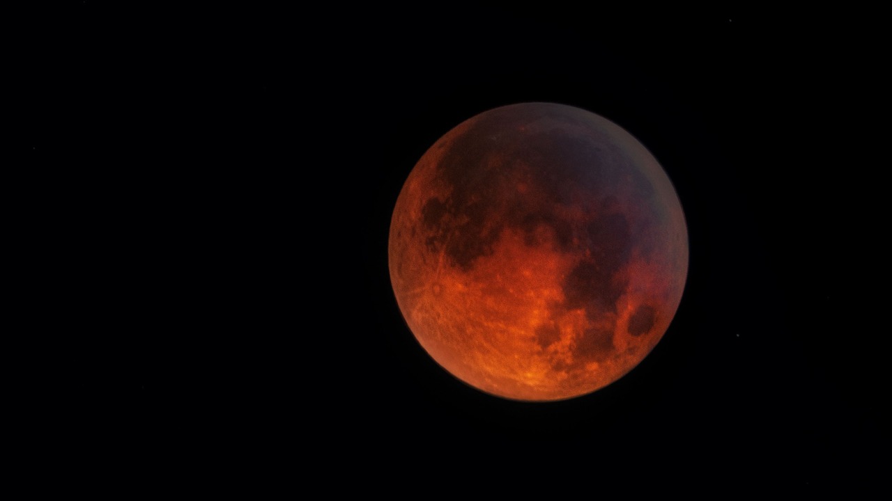 August lunar eclipse in South Africa: when and where to see the red moon