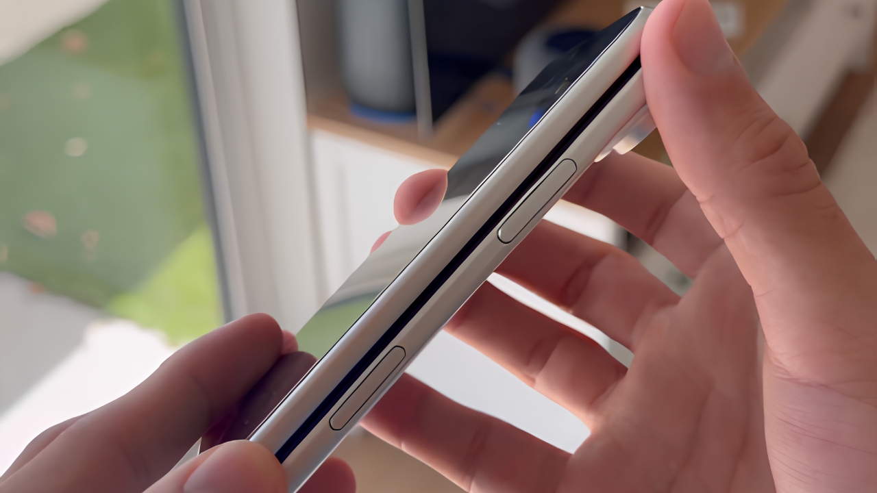 foldable iPhone