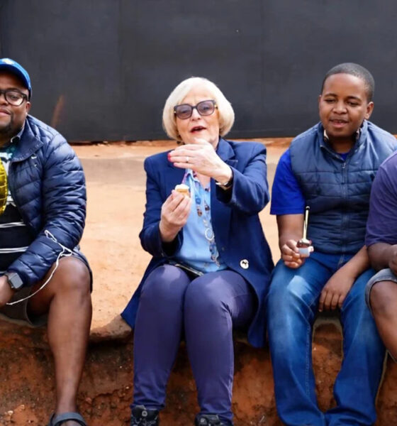 helen zille sings happy birthday