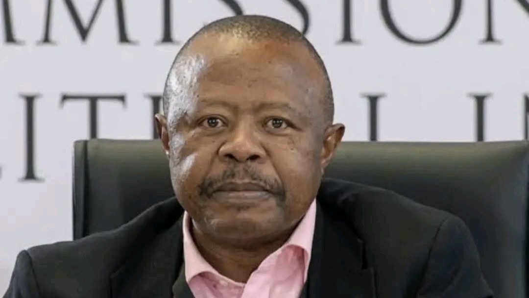 Gauteng Traffic Police Chief Inspector Samuel Mashaba has died at Milpark Hospital months after facing questions over the R300 million Aeroton cocaine bust.