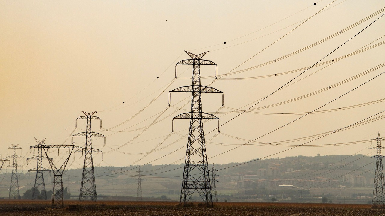 Hawks target R7.7m in properties and luxury cars linked to Eskom fraud case