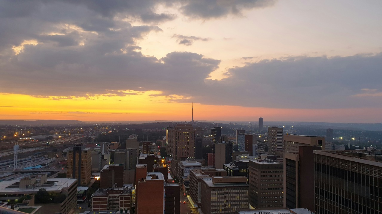 Mostly cloudy day with a few showers - Tuesday weather forecast